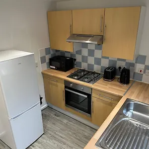  Apartment Lovely Two Bedroom Flat